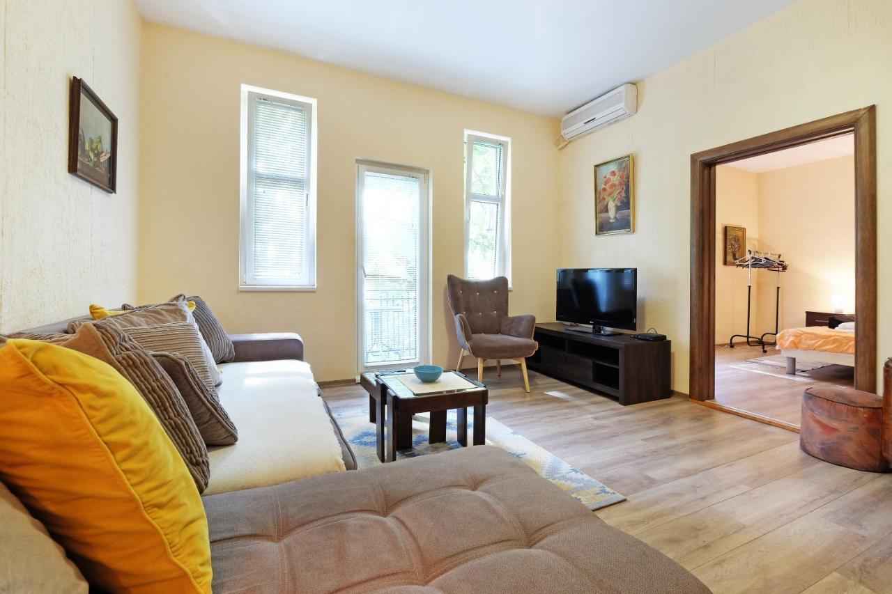 Apartment Paradise Sunny Home Belgrád Kültér fotó